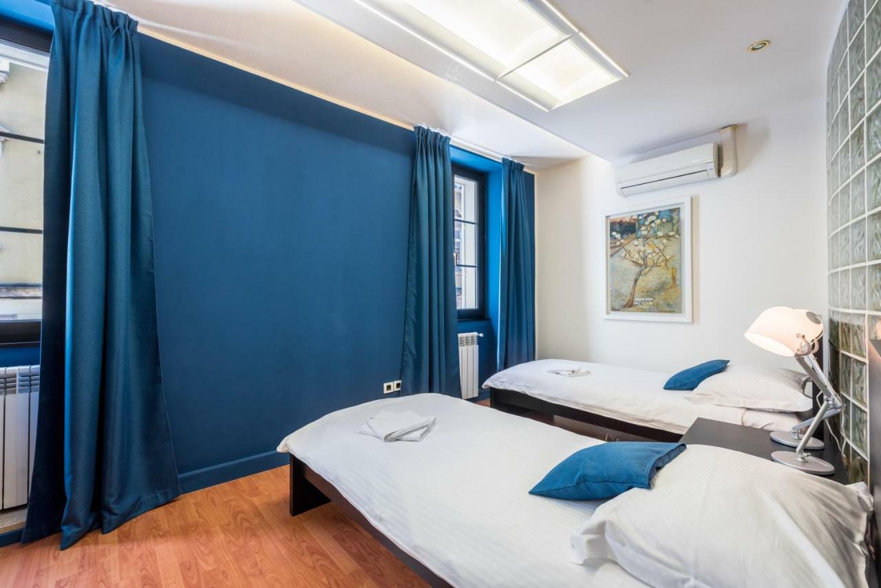 Apartma White&blue Center App